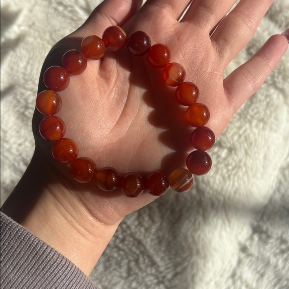 Carnelian & Sardonyx Crystal Bracelet – 10mm Beads | 7.5” | Empowering Energy | - Picture 3 of 6